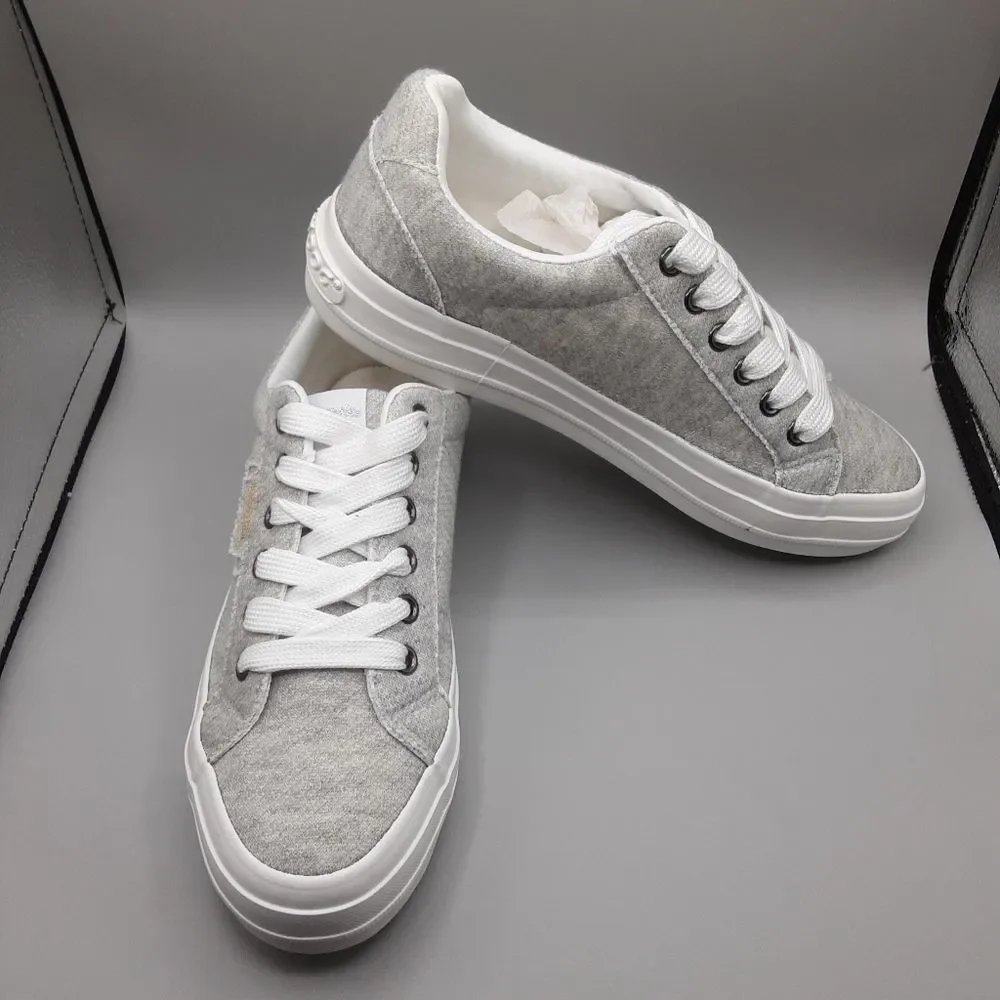 HOST PICK 🎉Rocket Dog Sneakers new - Picture 2 of 9